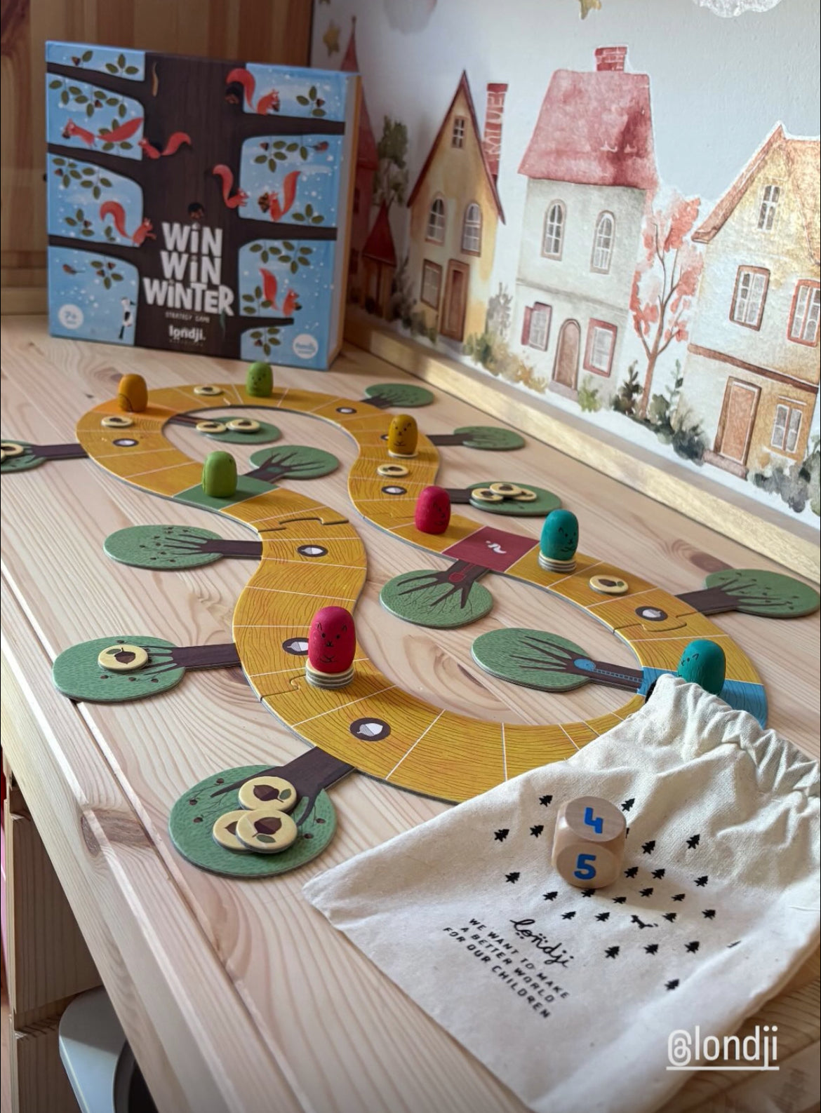 Board Game Set - WIN WIN WINTER!