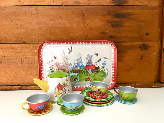 Keeping House Play - SPRINGTIME TEA SET, Service for 4 in a case!