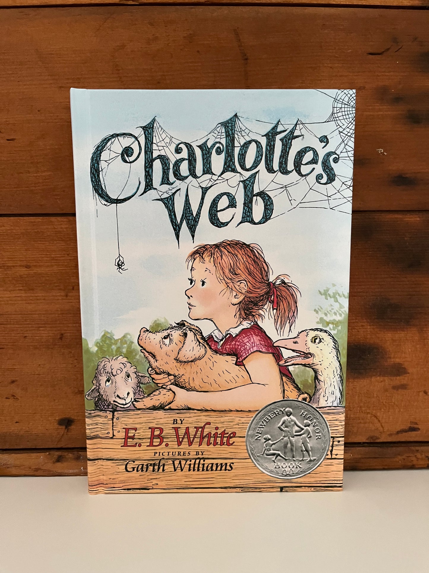 Chapter Book for Young Readers - CHARLOTTE'S WEB... 2 choices!