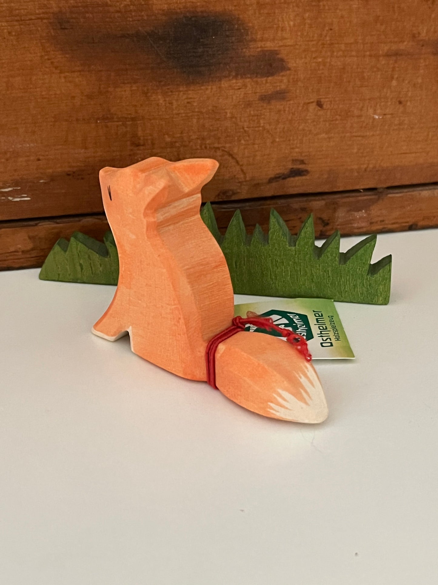 Wooden Dollhouse Play - FOX SITTING, Small