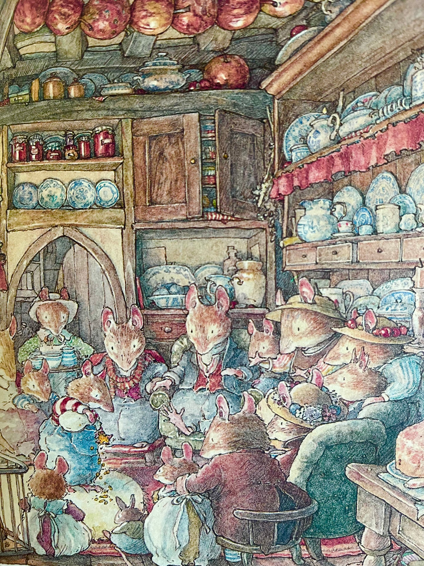 Children’s Picture Book - THE HIGH HILLS of BRAMBLY HEDGE