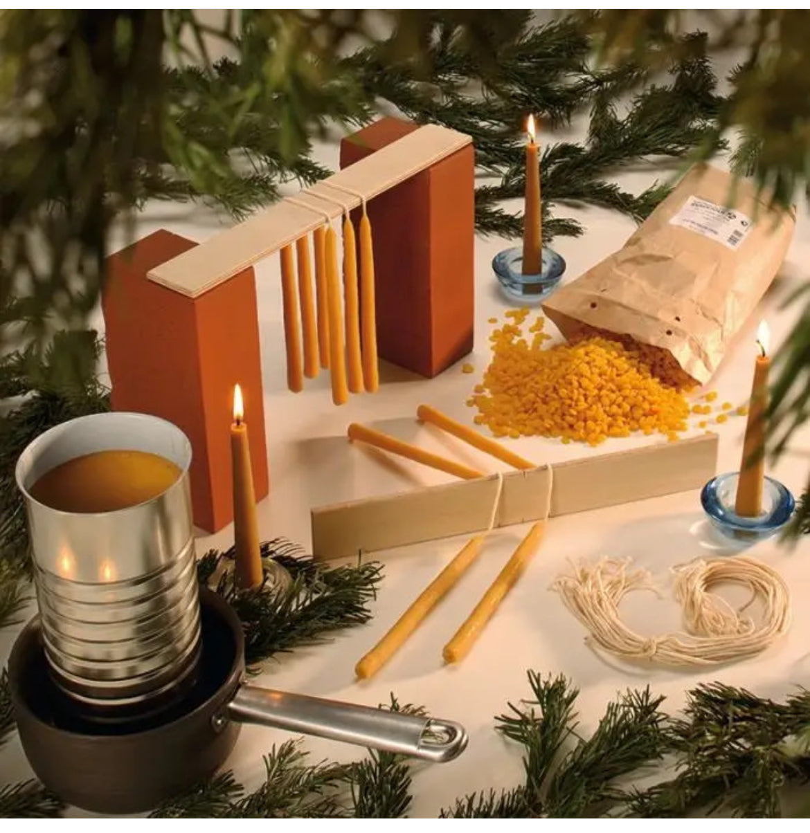 Beeswax Crafting Supply - BEESWAX MELTING BEADS, 500g bags of granules