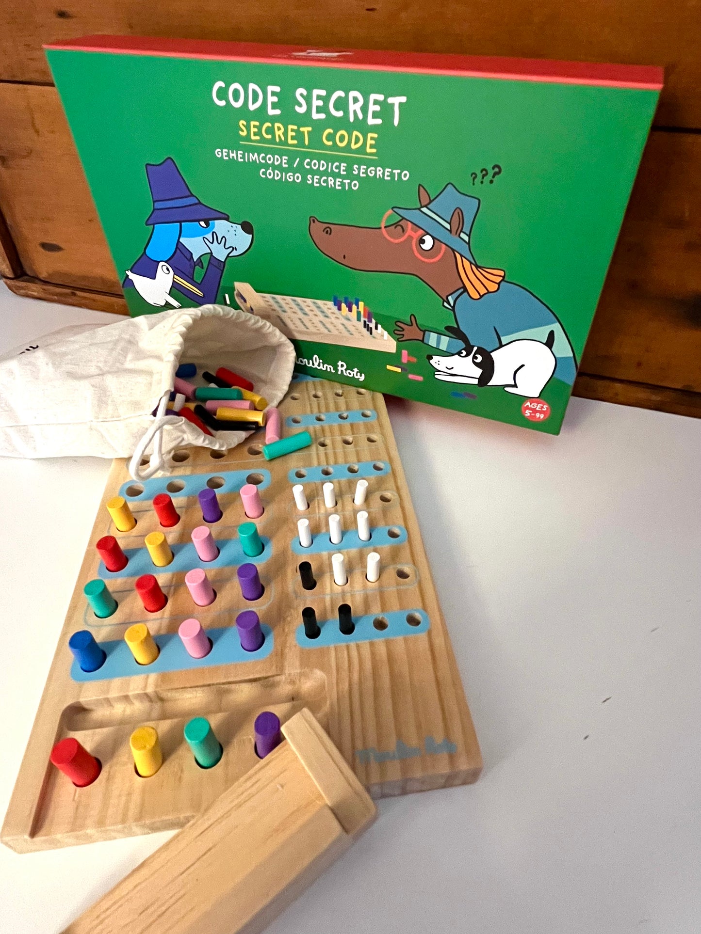 Wooden Family Game - HIDDEN SECRET CODE