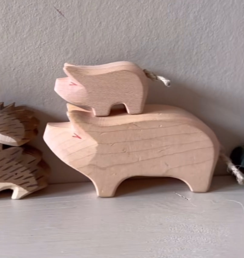 Wooden Dollhouse Play - PINK PIG, Large