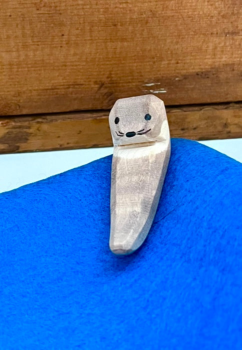 Wooden Dollhouse Play - SEA OTTER, Swimming (small)