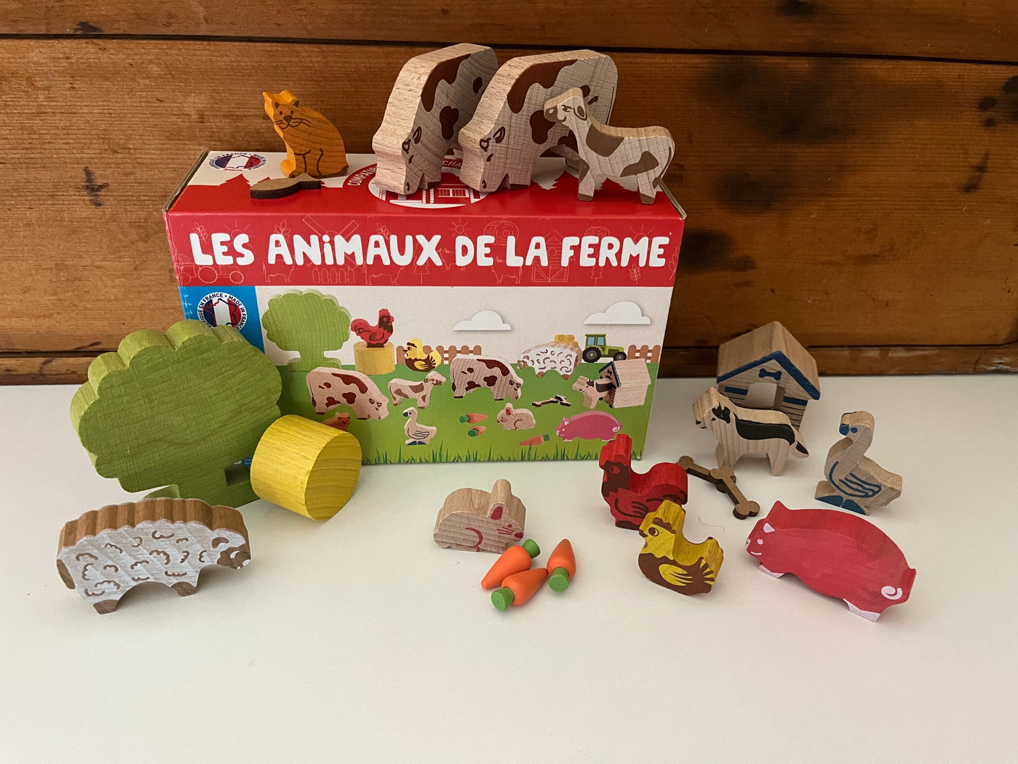 Wooden Dollhouse Play - FARM ANIMALS, 20 piece set!