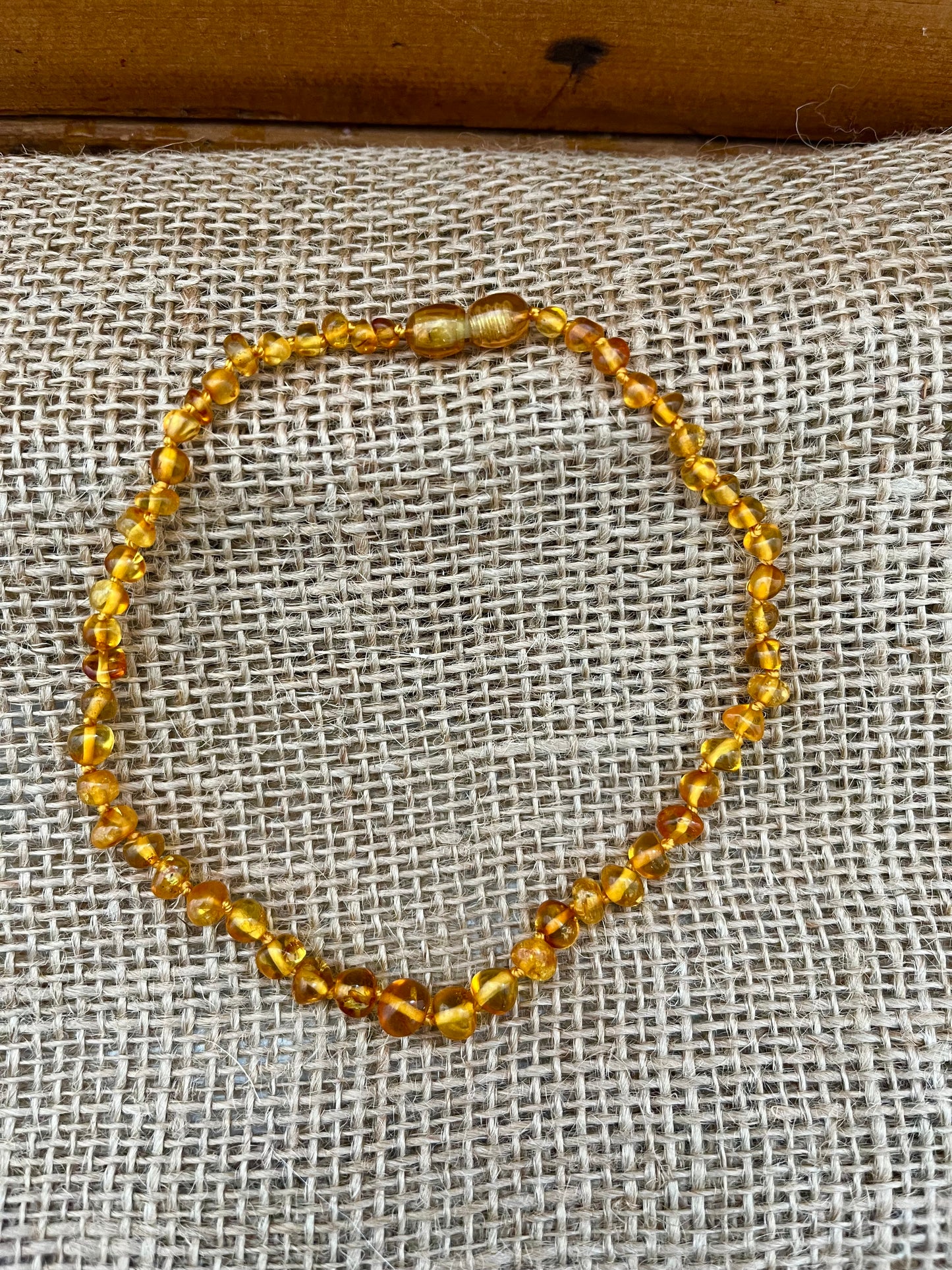 COLLIER AMBRE - pour Bébé, ou jeune enfant