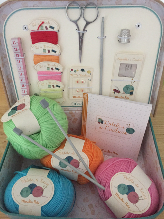 Coffret Éducatif - ÉTUI À COUDRE ET TRICOT, Arts&Crafts