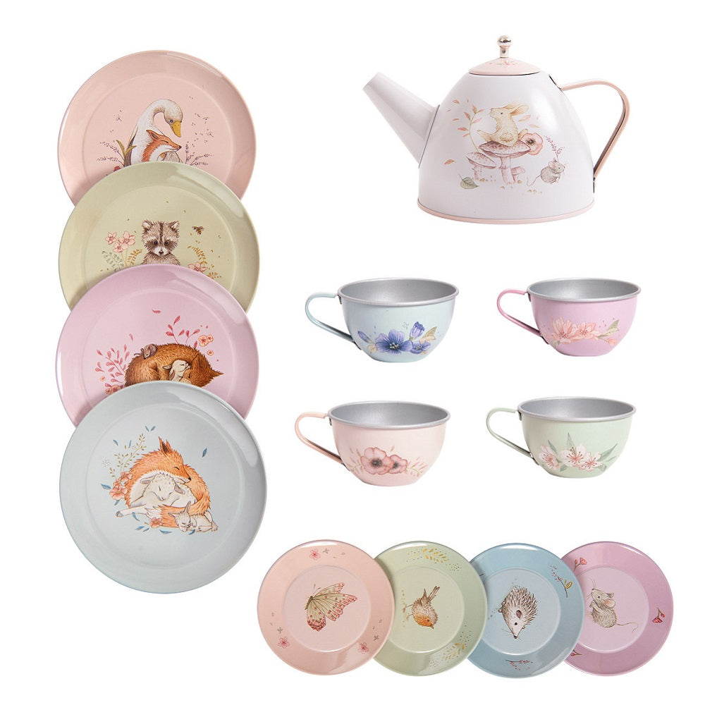 Keeping House - TEA SERVICE FOR FOUR, in a carrying case!
