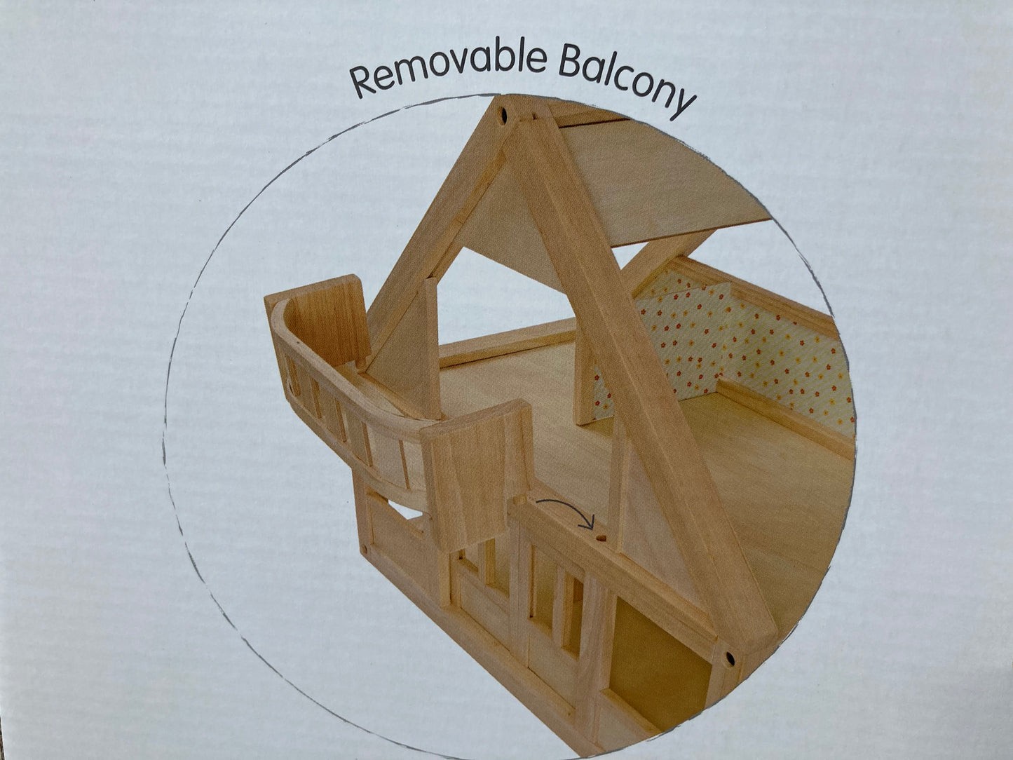MAISON DE POUPÉE EN BOIS