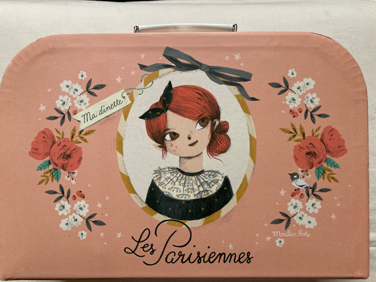Keeping House - TEA SERVICE for FOUR, in a carrying case!