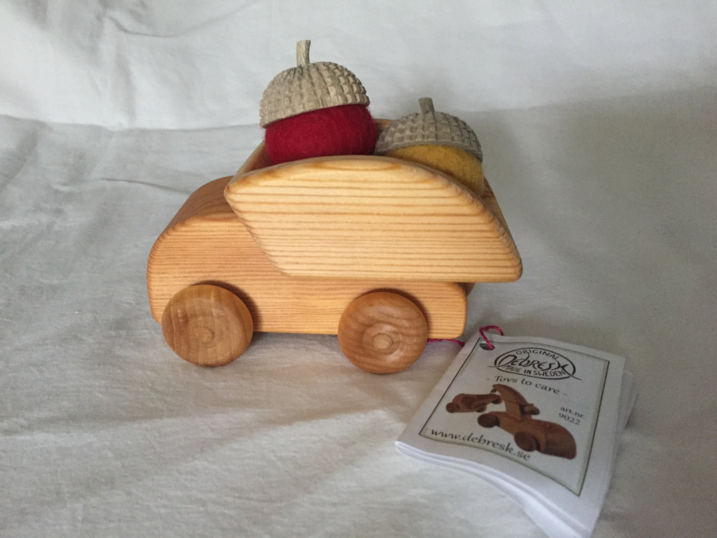 Wooden Toy - Debresk DUMPING LORRY, small
