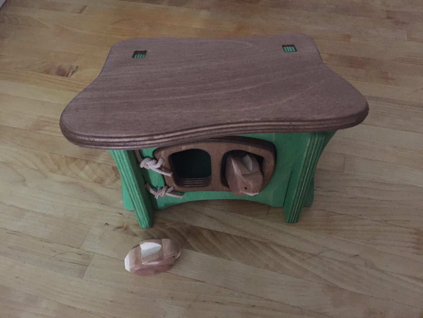 Jeu de maison de poupée en bois - RABBIT HUTCH / POULET COOP