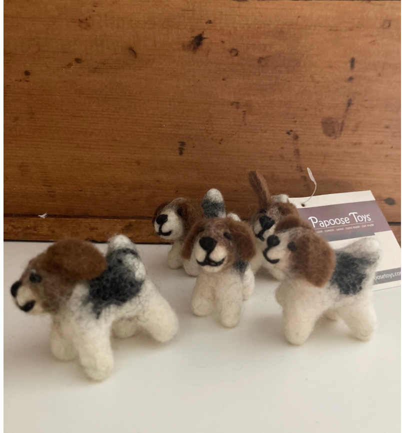 Dollhouse Soft Toy - CHIEN CHIOT BEAGLE feutré
