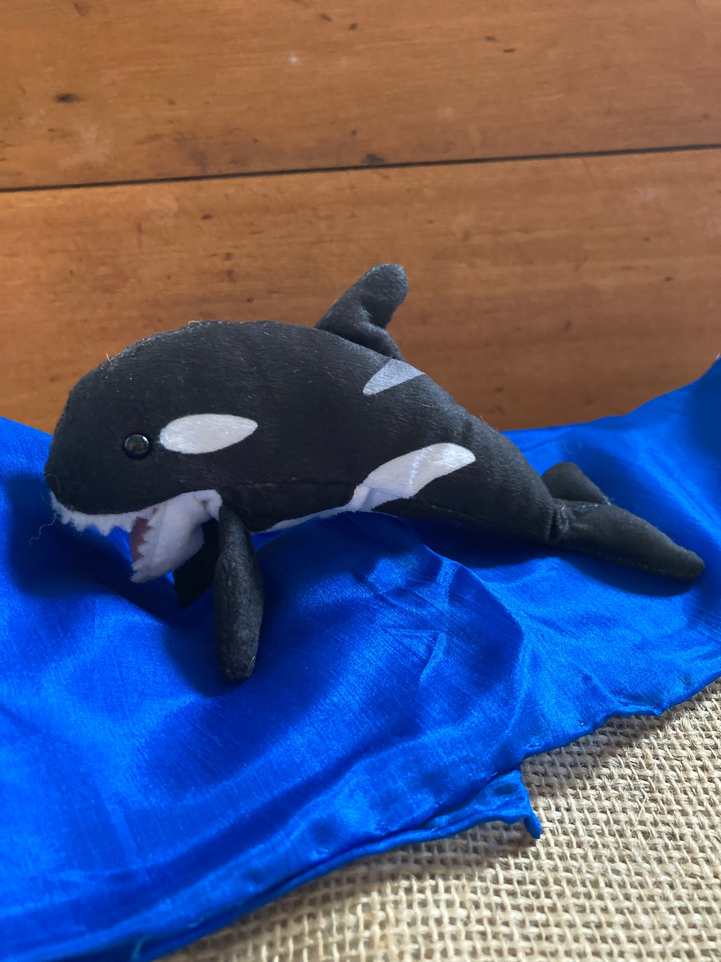 Marionnette à doigt en peluche - ORCA (Épaulard)