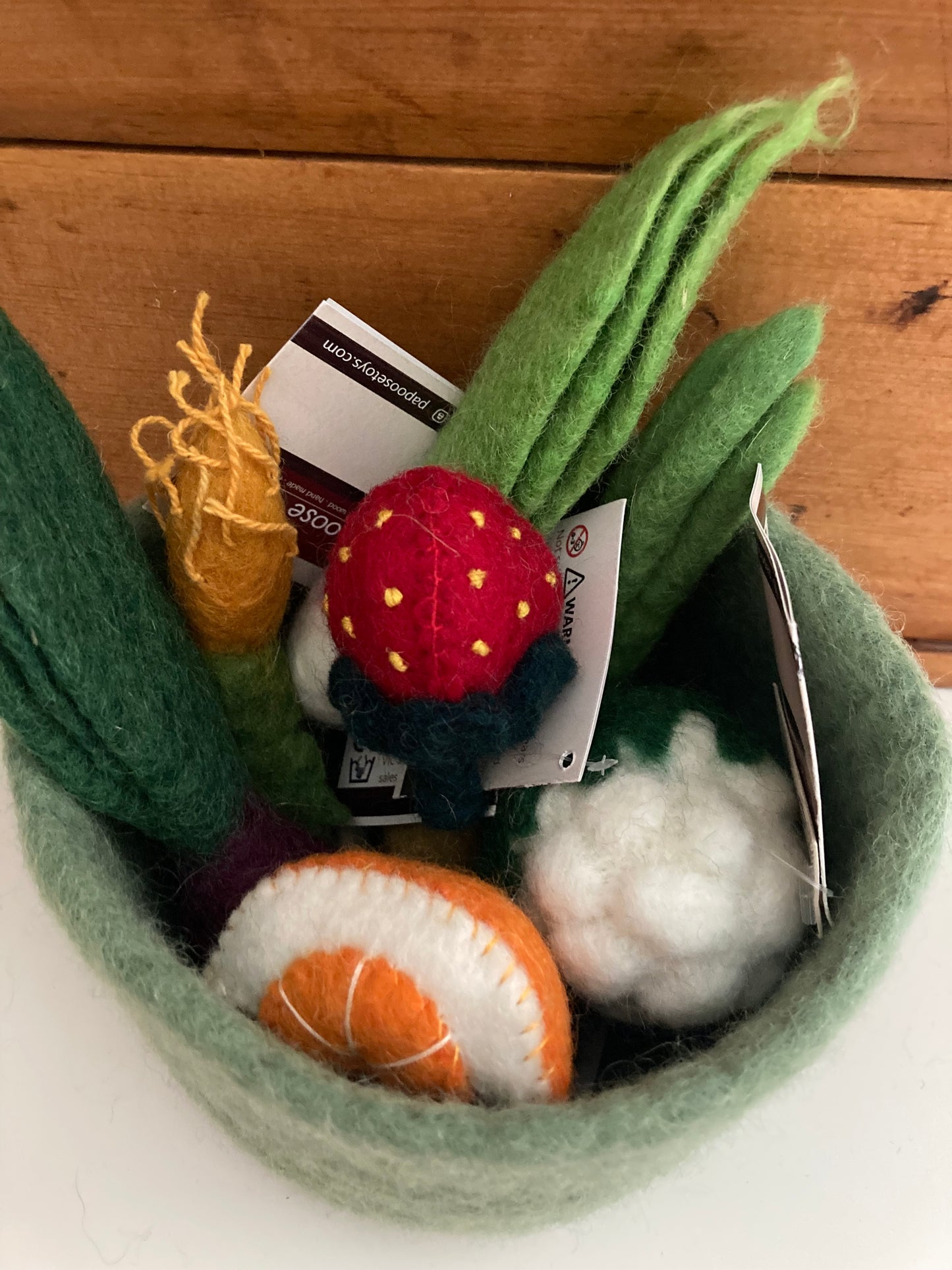 Kitchen Play Food - Wool Felted FRUIT AND VEGETABLE BOWL Set, Small size