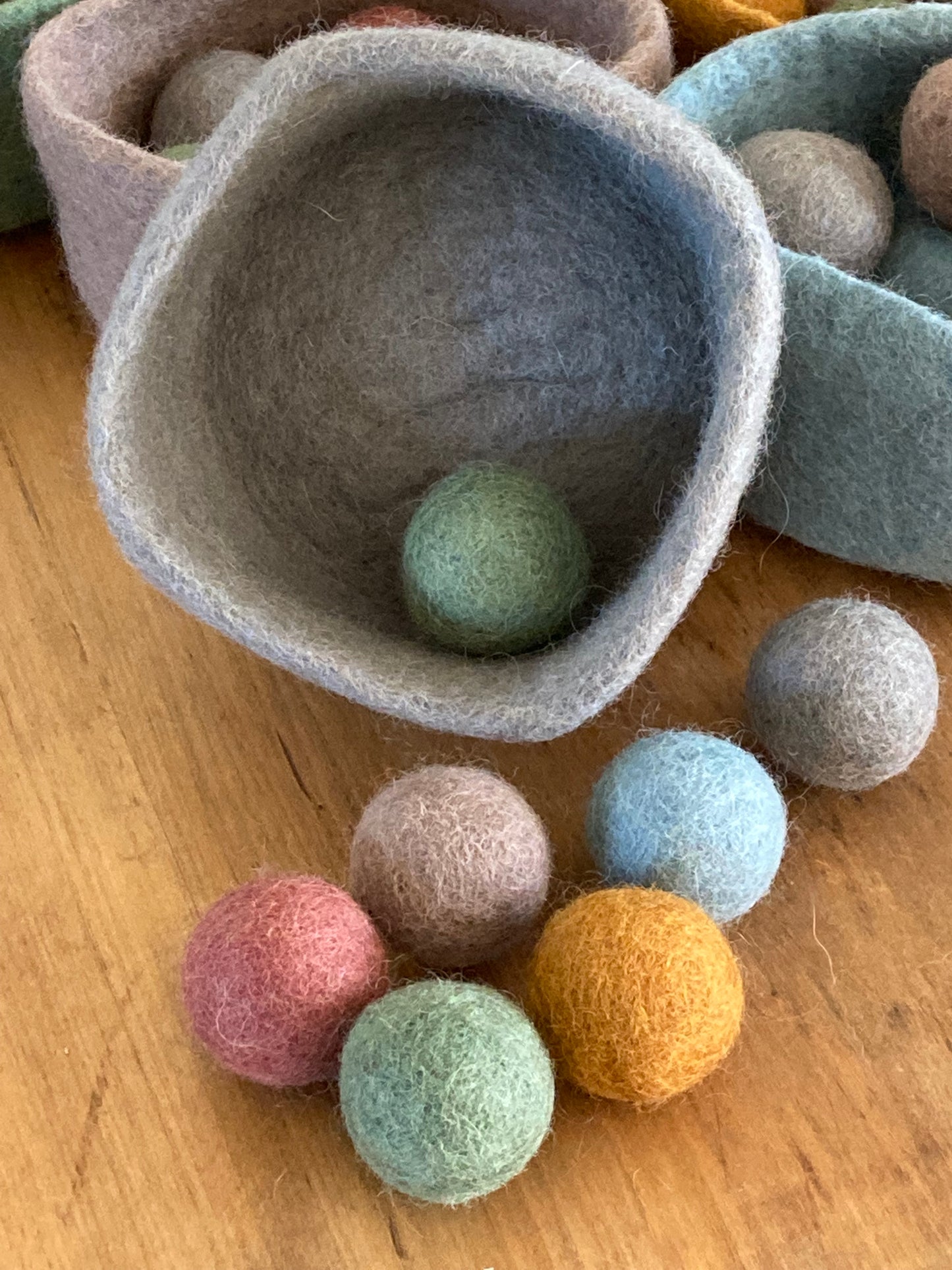 Felted Toys for Baby and Dollhouse Play Set - EARTH TONES WOOL BALLS and FELT BOWL