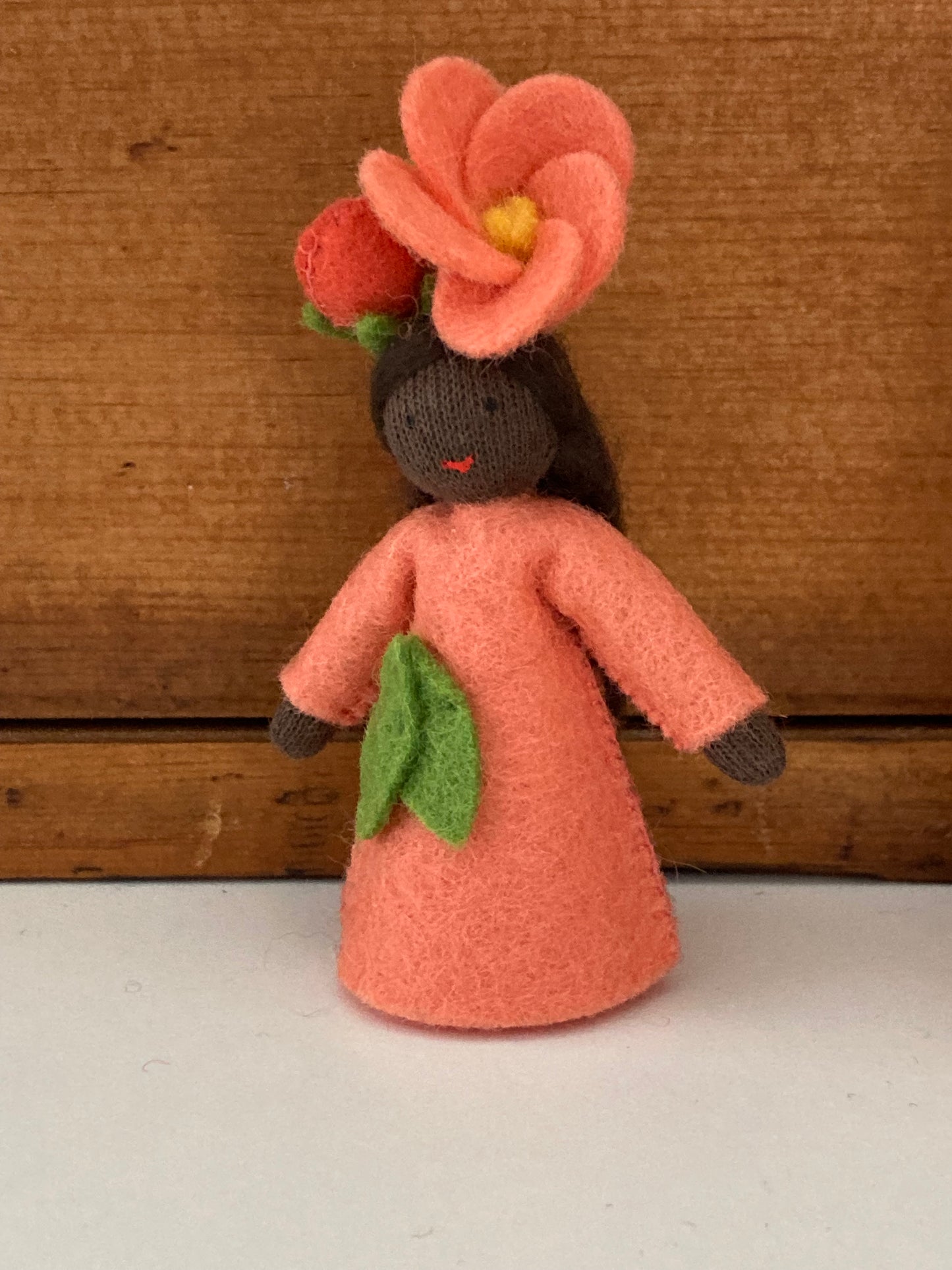 Poupée Waldorf Fée des Fleurs - PRINCESSE CAMELLIA
