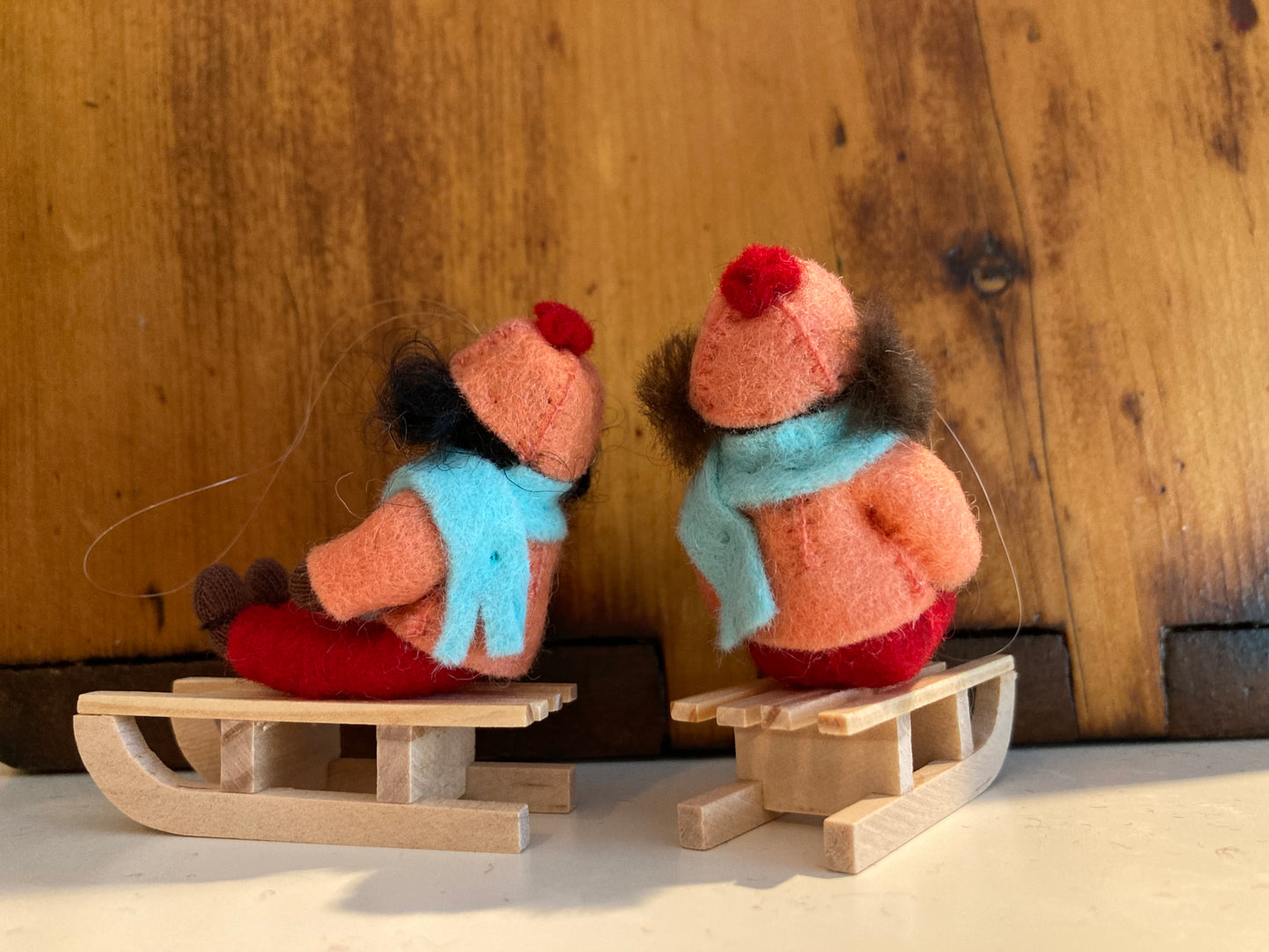 Dollhouse Waldorf Little Doll - ENFANTS DE Luge D'HIVER