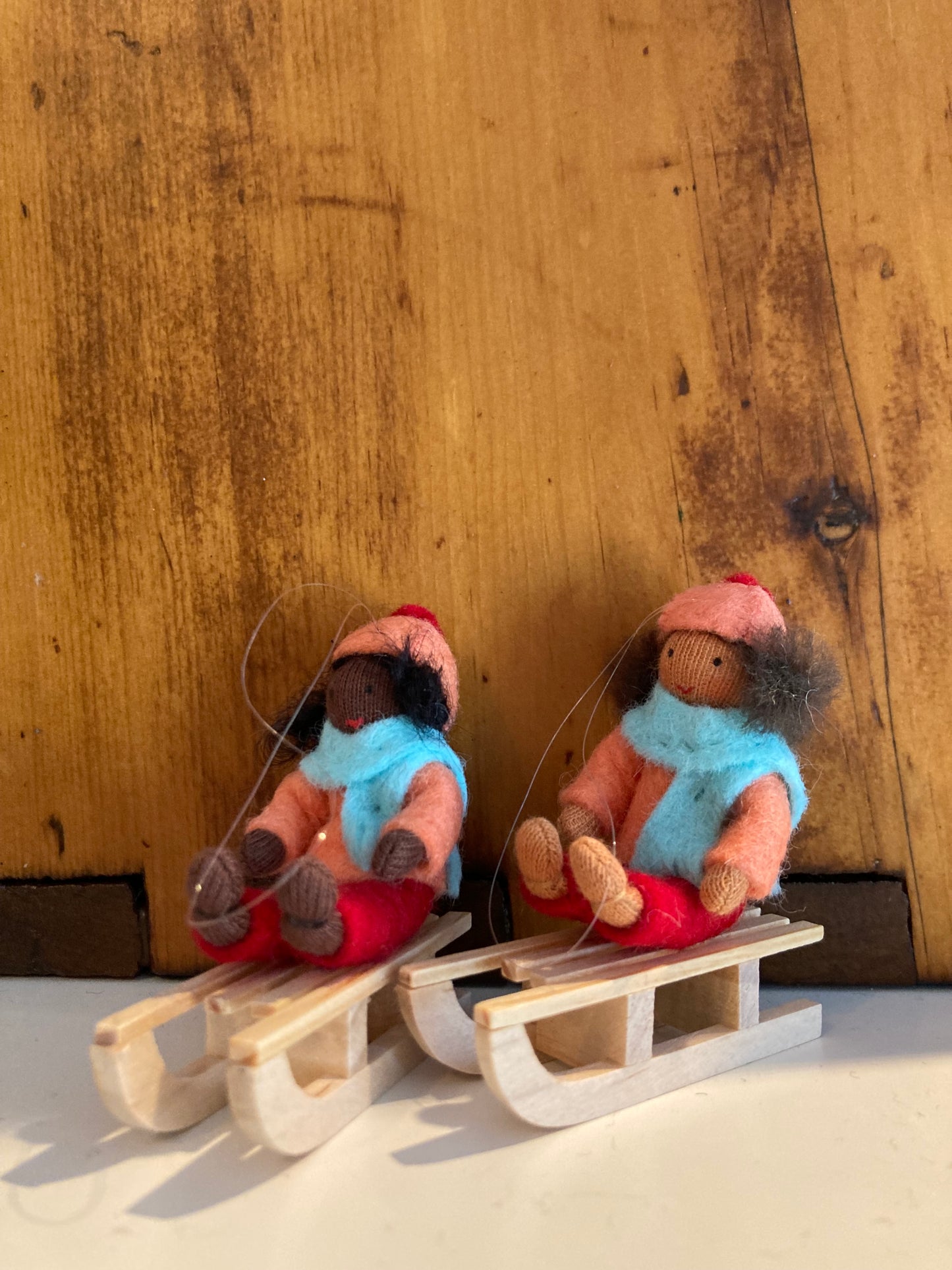 Dollhouse Waldorf Little Doll - ENFANTS DE Luge D'HIVER