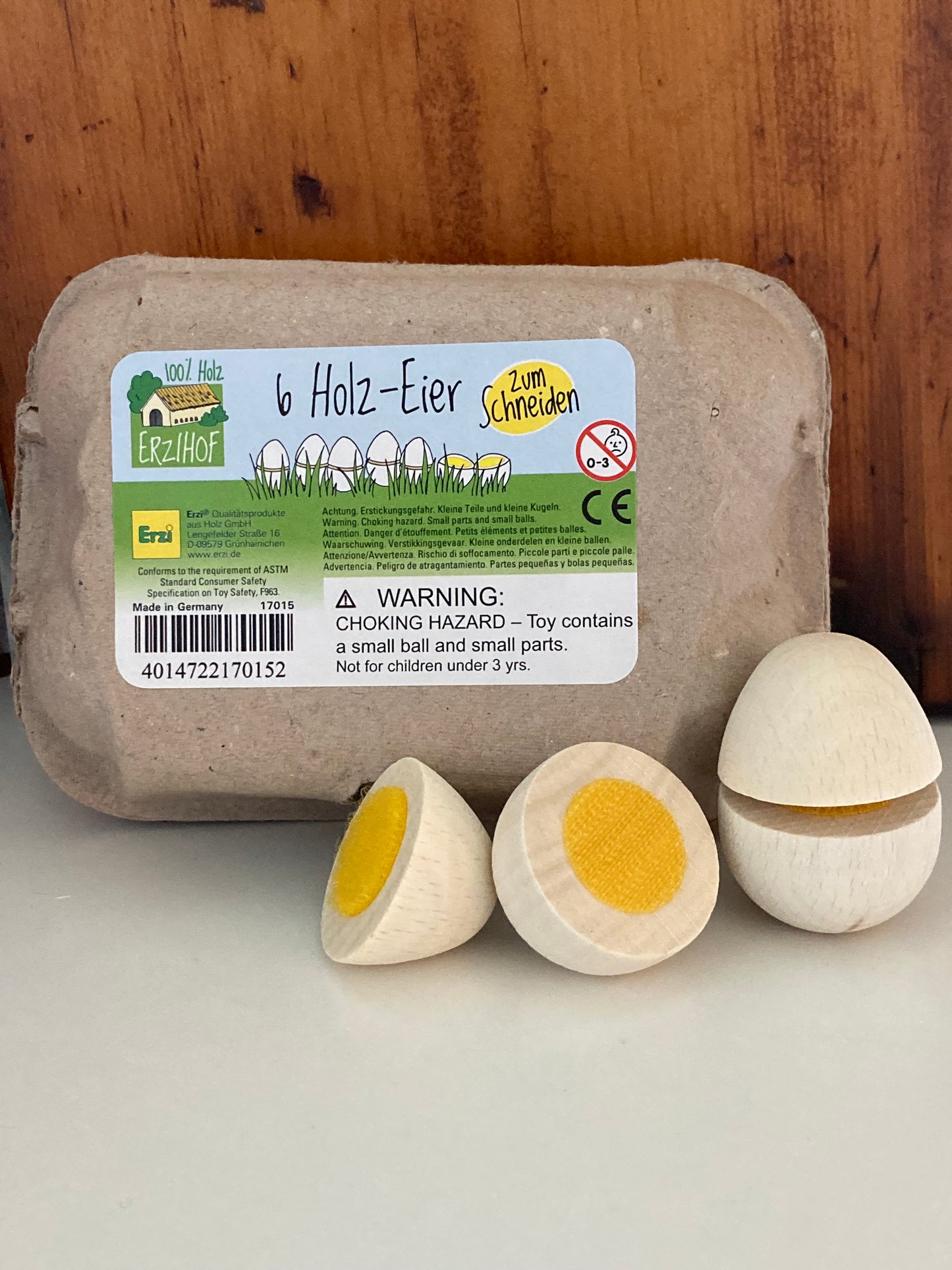 Kitchen Play Food - Wooden EGGS..."can be sliced in half!"
