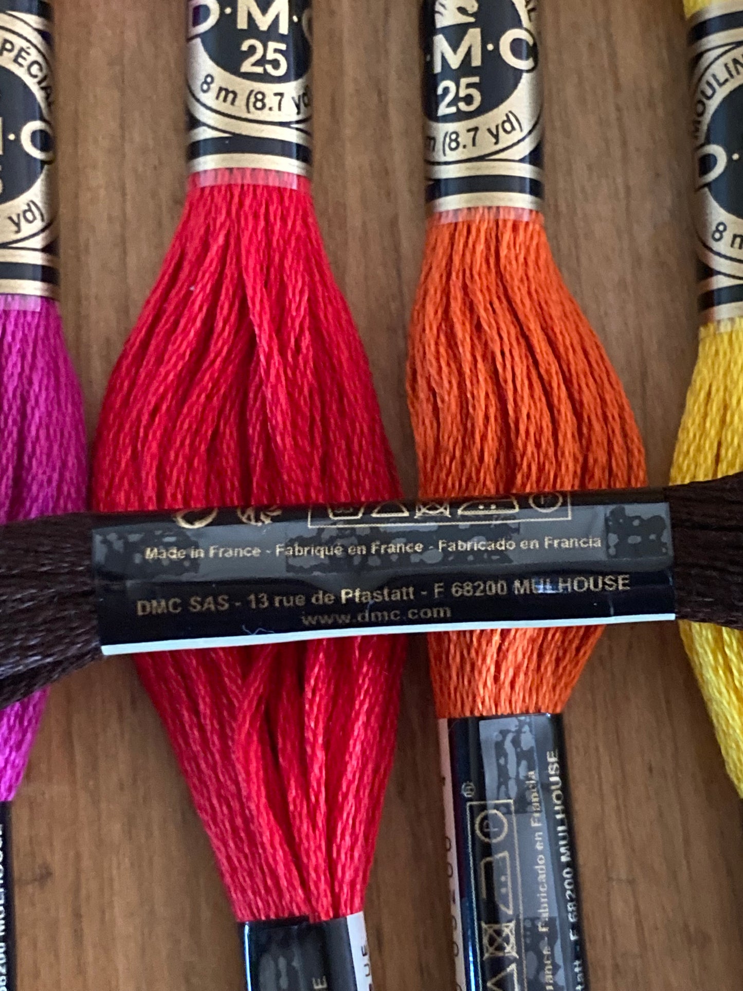 Crafting Supply - EMBROIDERY FLOSS, 16 colours!