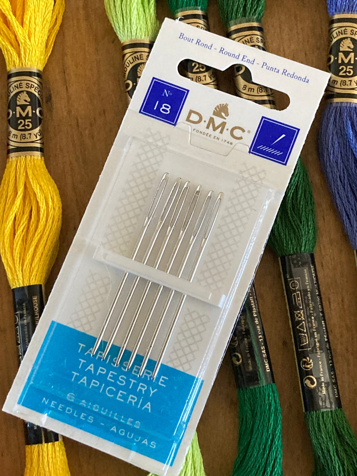 Crafting Supply - EMBROIDERY FLOSS, 16 colours!