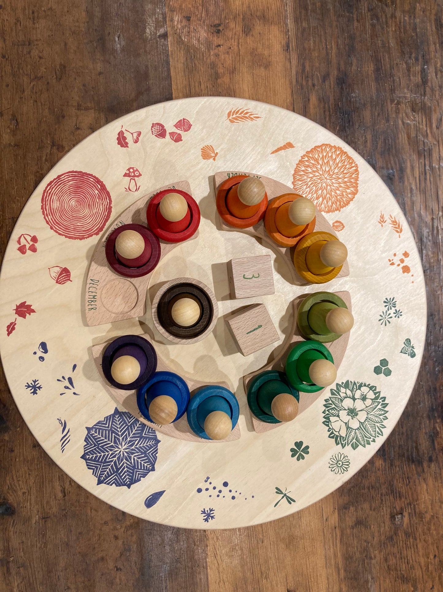 Educational Wooden CIRCULAR CALENDAR with FOUR SEASON RING, in ENGLISH
