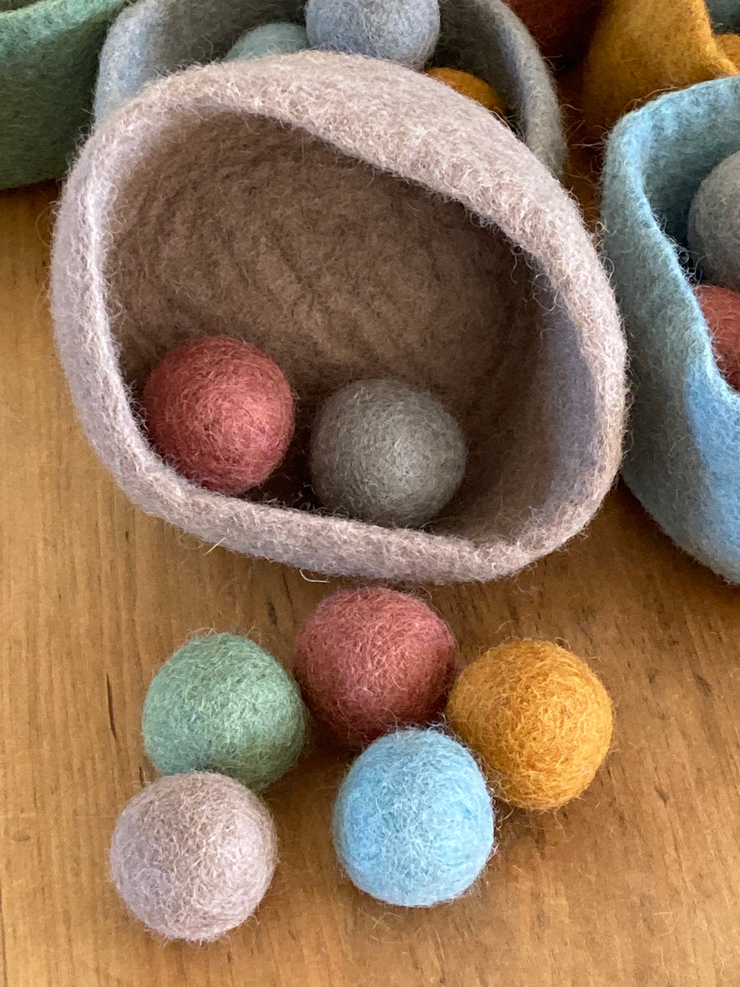 Felted Toys for Baby and Dollhouse Play Set - EARTH TONES WOOL BALLS and FELT BOWL