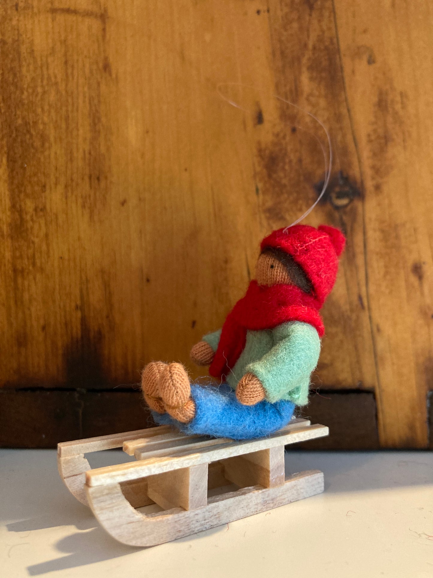 Dollhouse Waldorf Little Doll - ENFANTS DE Luge D'HIVER
