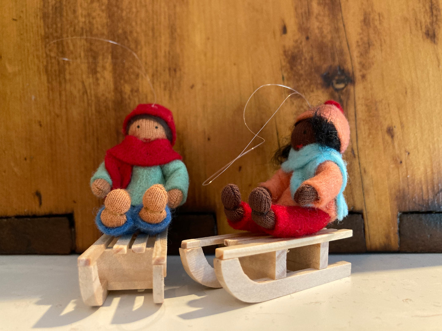Dollhouse Waldorf Little Doll - ENFANTS DE Luge D'HIVER