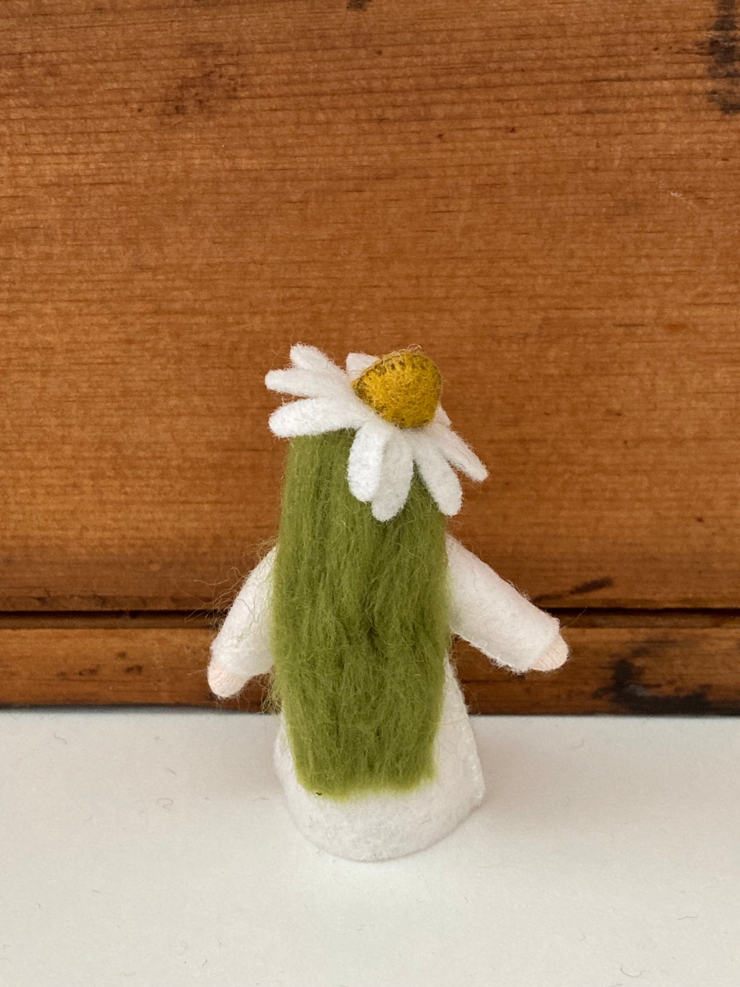 Poupée Waldorf Fée des Fleurs - PRINCESSE CAMOMILLE