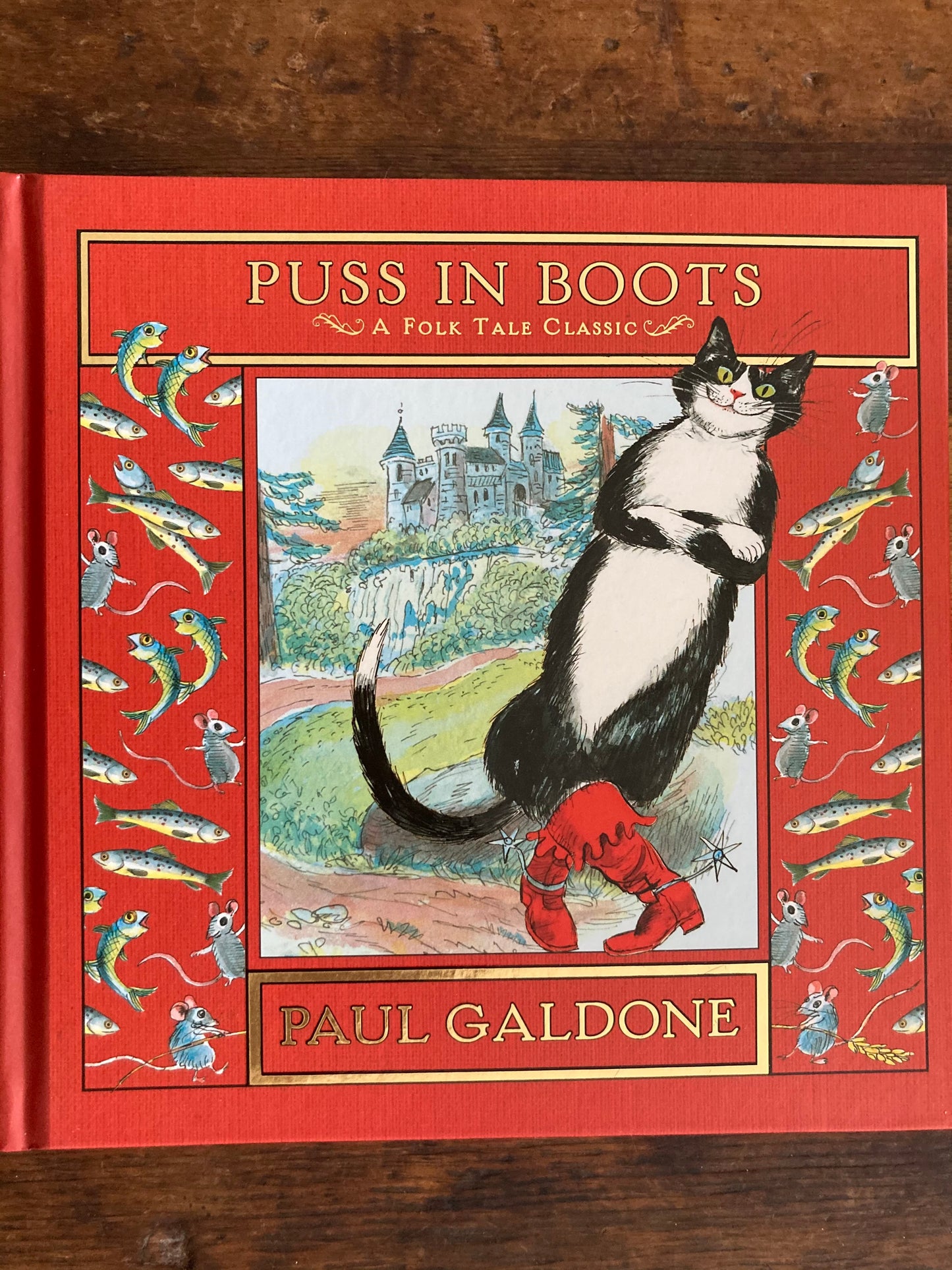 Children’s Fairy&Folk Tales - PUSS IN BOOTS