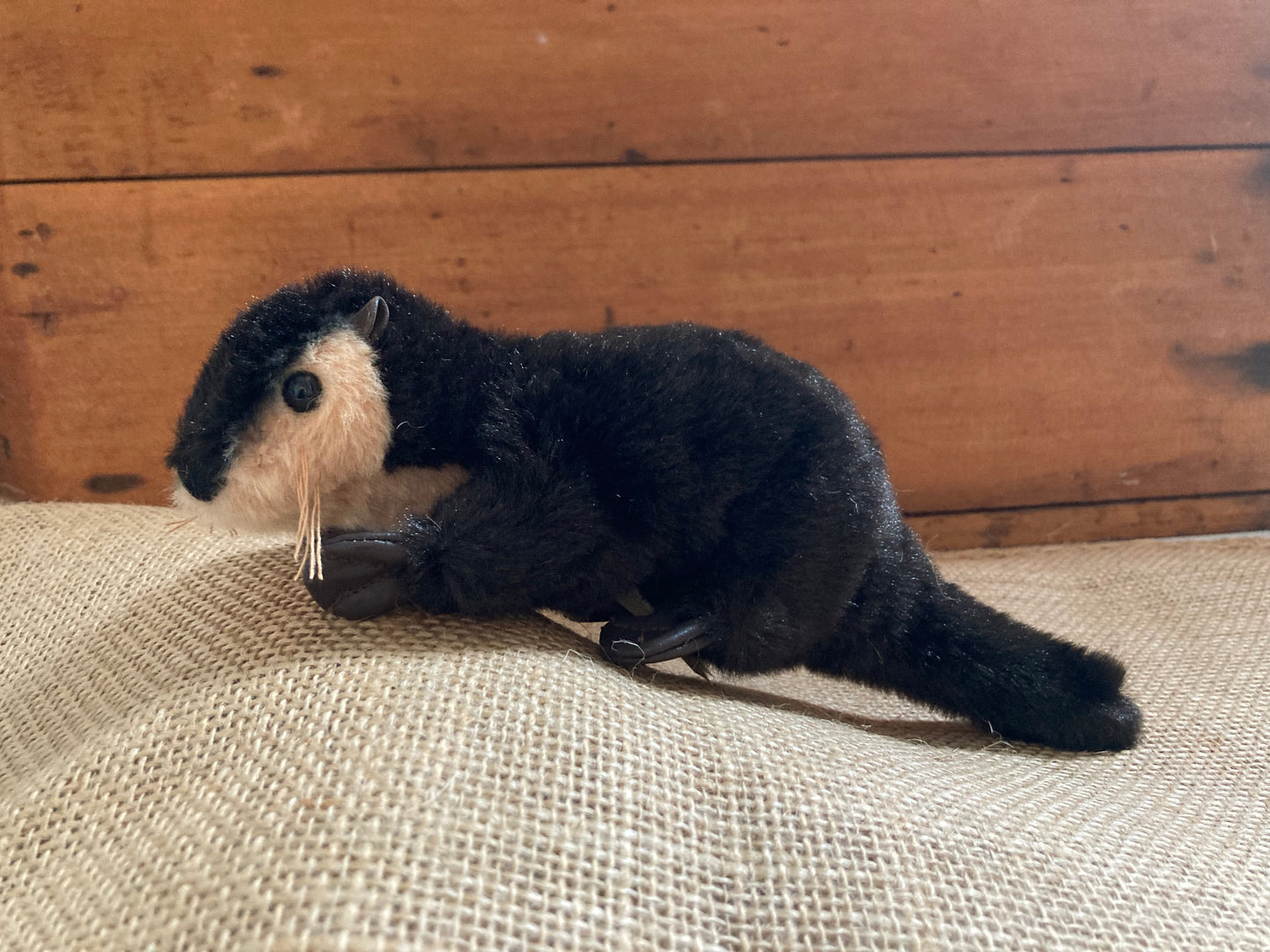 Soft Toy Finger Puppet - RIVER OTTER