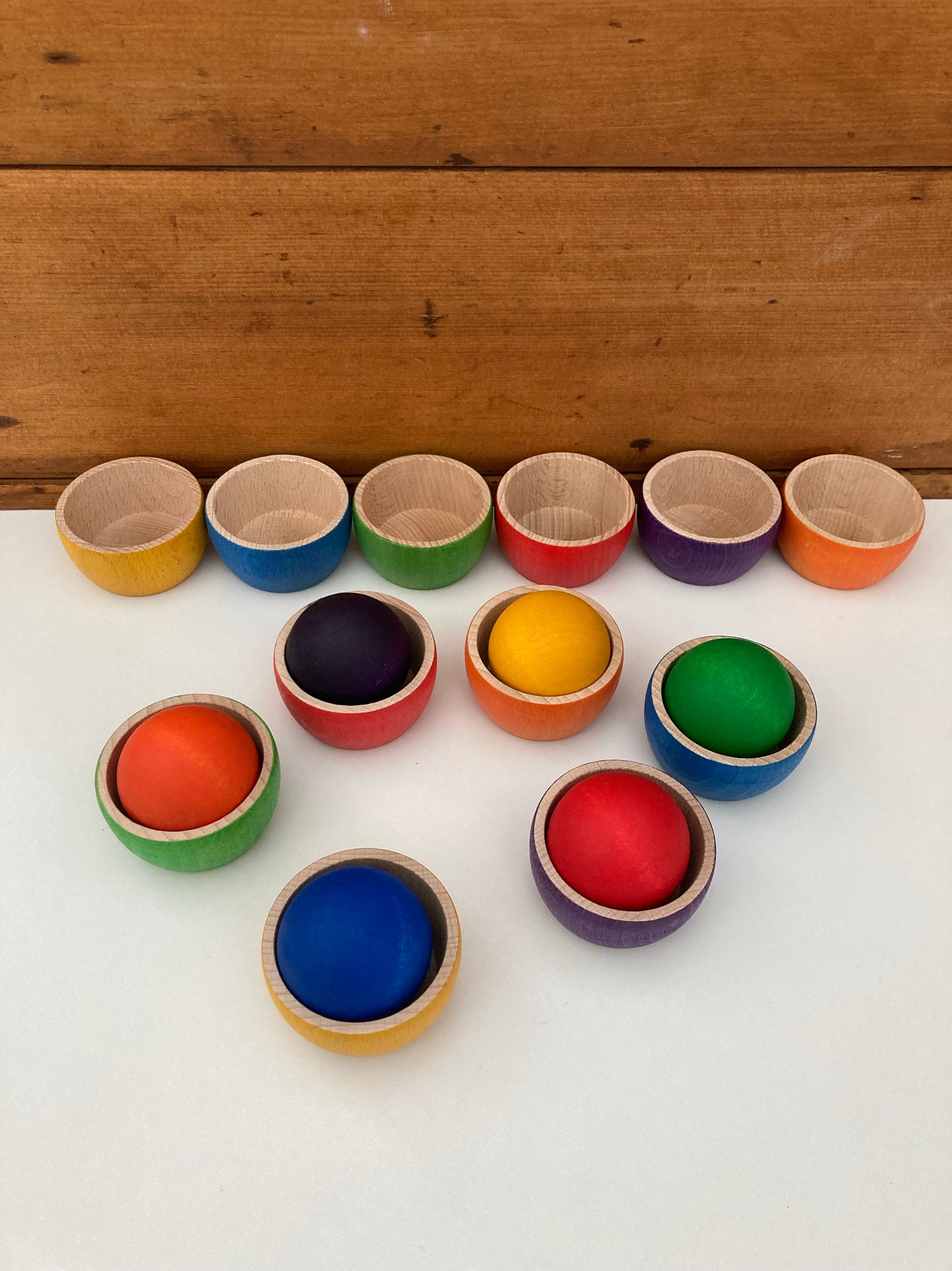 Jouet en bois - BOLS ET BALLES Arc-en-ciel de Grapat, 18 pièces !