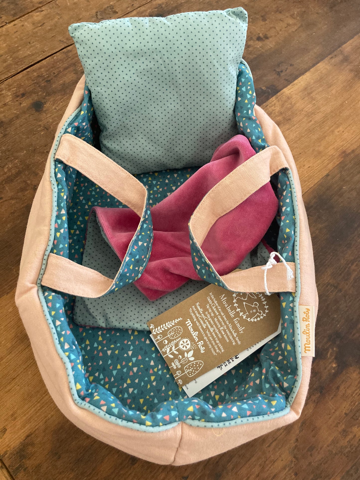 Dolls, Beds and Carriers - CARRYING COT, Large size