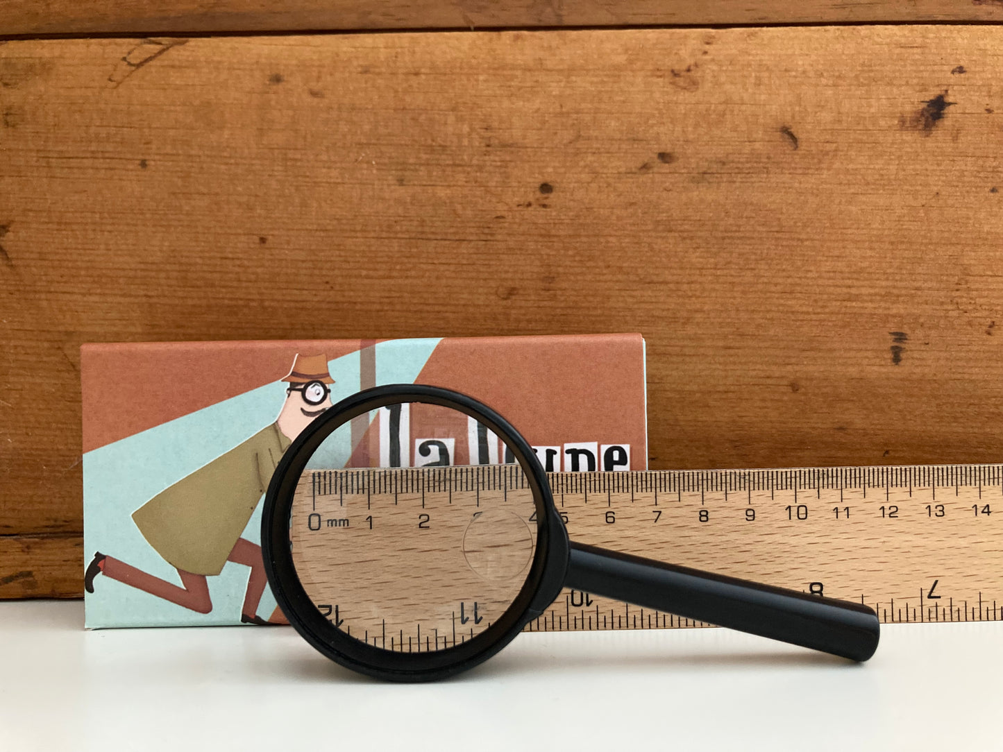 Educational Toy - EYE SPY MAGNIFYING GLASS