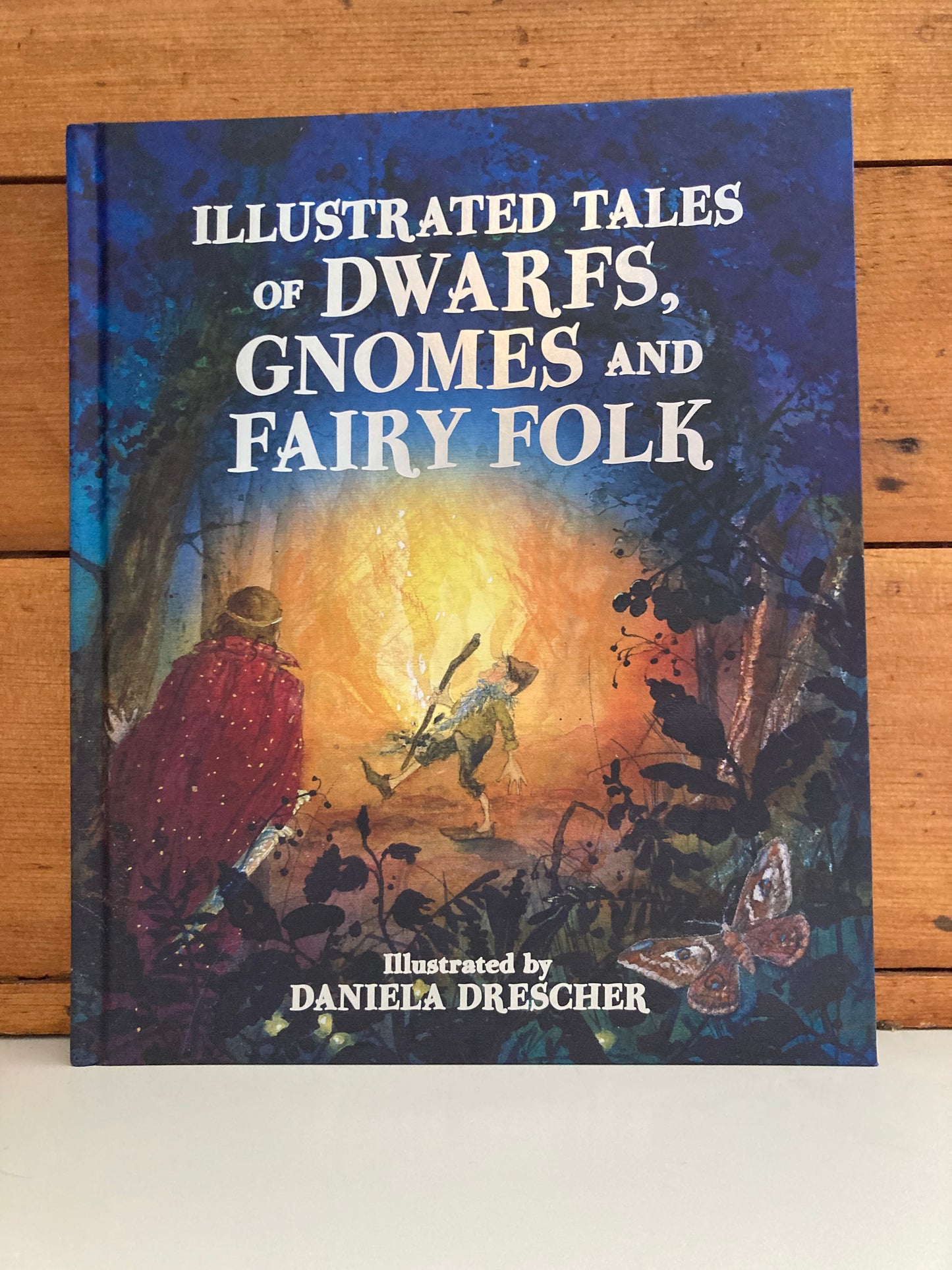 Chapter Fairy and Folk Tales StoryBook - ILLUSTRATED TALES OF DWARFS, GNOMES and FAIRY FOLK