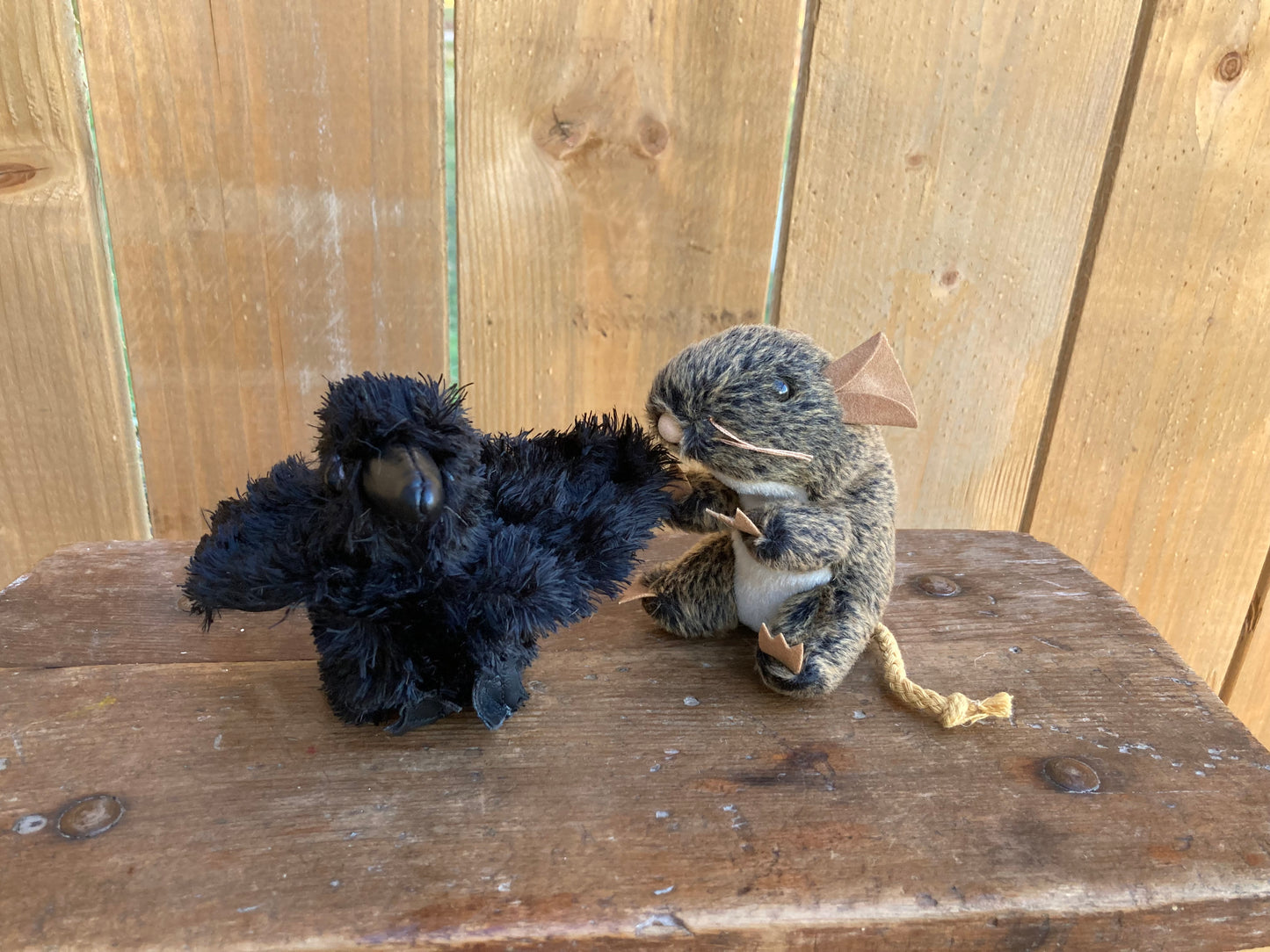 Soft Toy Finger Puppet - STRIPED SKUNK