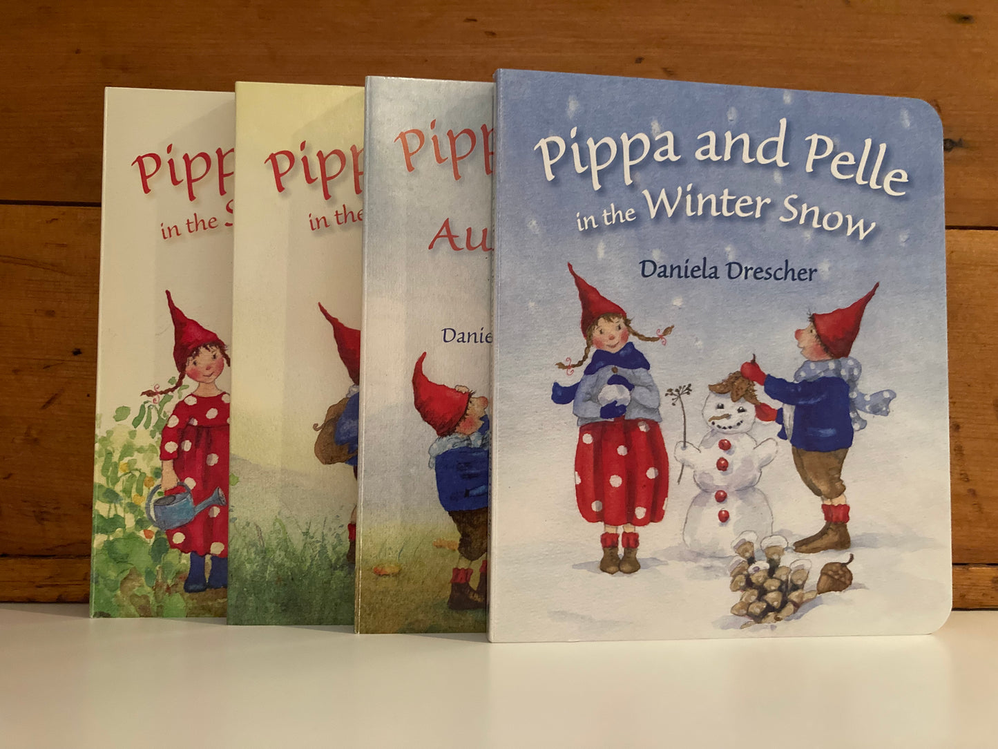 Livre cartonné, Bébé - HISTOIRES DE PIPPA ET PELLA