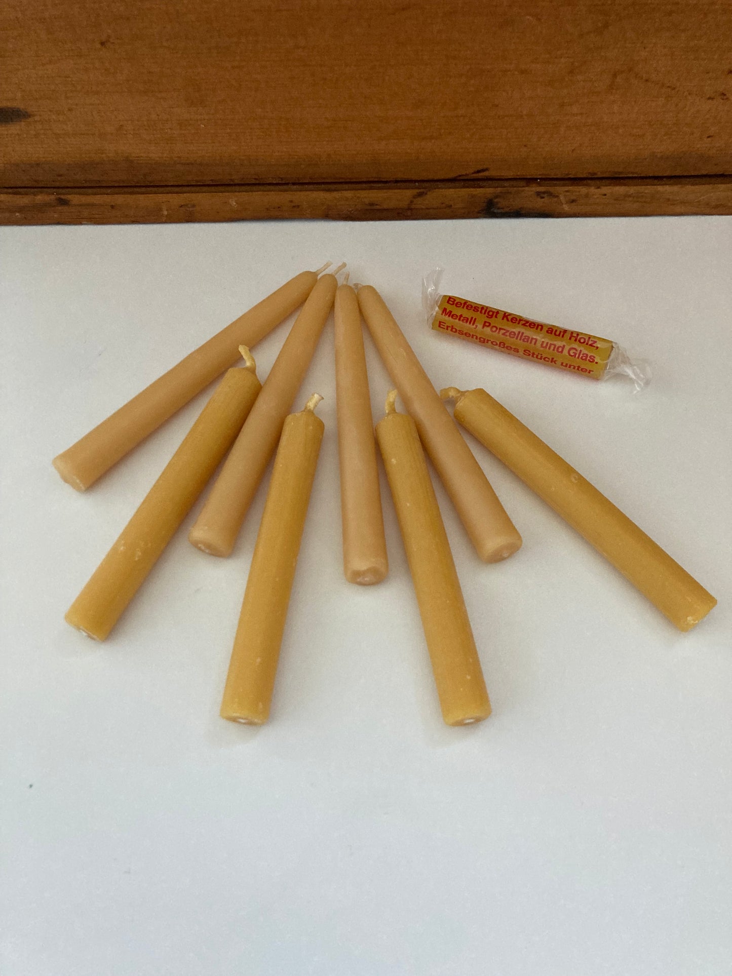 Wooden Deco by Grimm’s - Small BEESWAX CANDLES for Advent Spiral & Birthday Ring (Box of 20 candles and Sticky Wax)