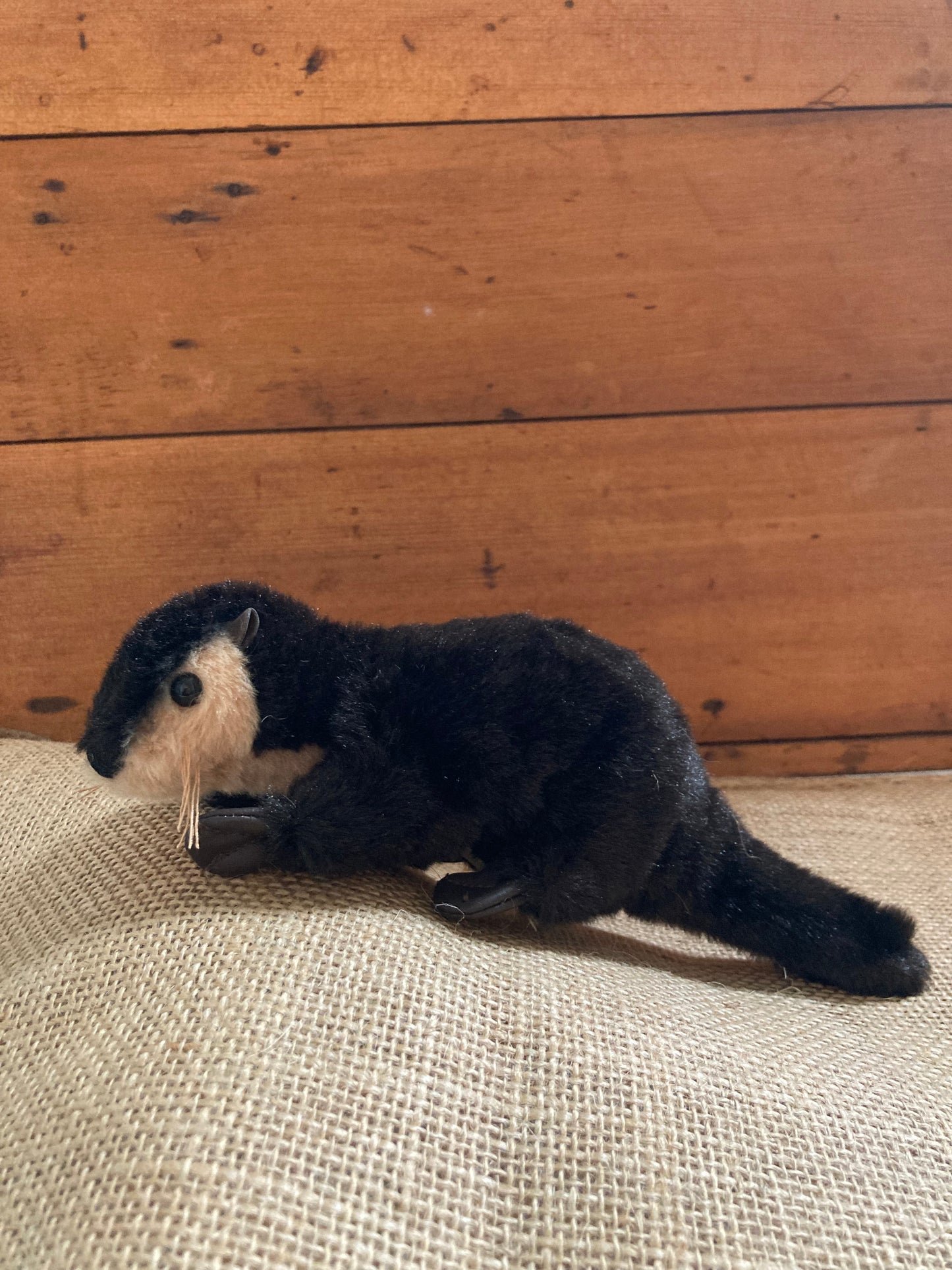 Soft Toy Finger Puppet - RIVER OTTER