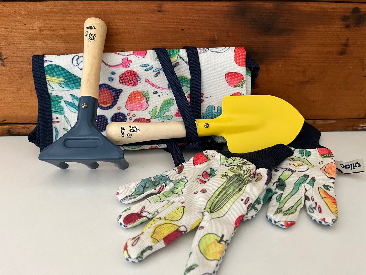 Gardening Set - Child’s APRON, GLOVES, small SPADE, small HOE