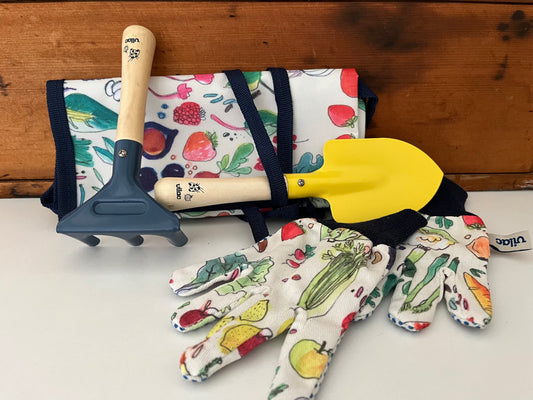 Gardening Set - Child’s APRON, GLOVES, small SPADE, small HOE
