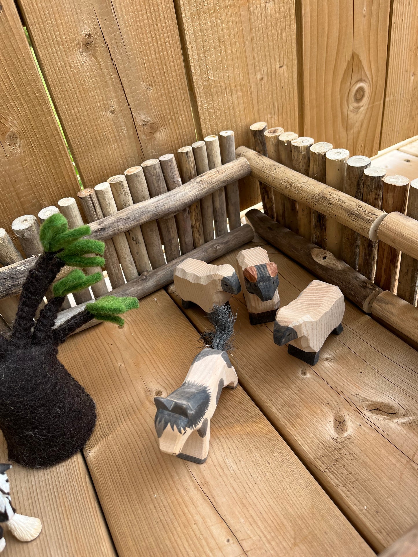 Wooden Dollhouse Play - BARNYARD FENCE Set, 10 sections!