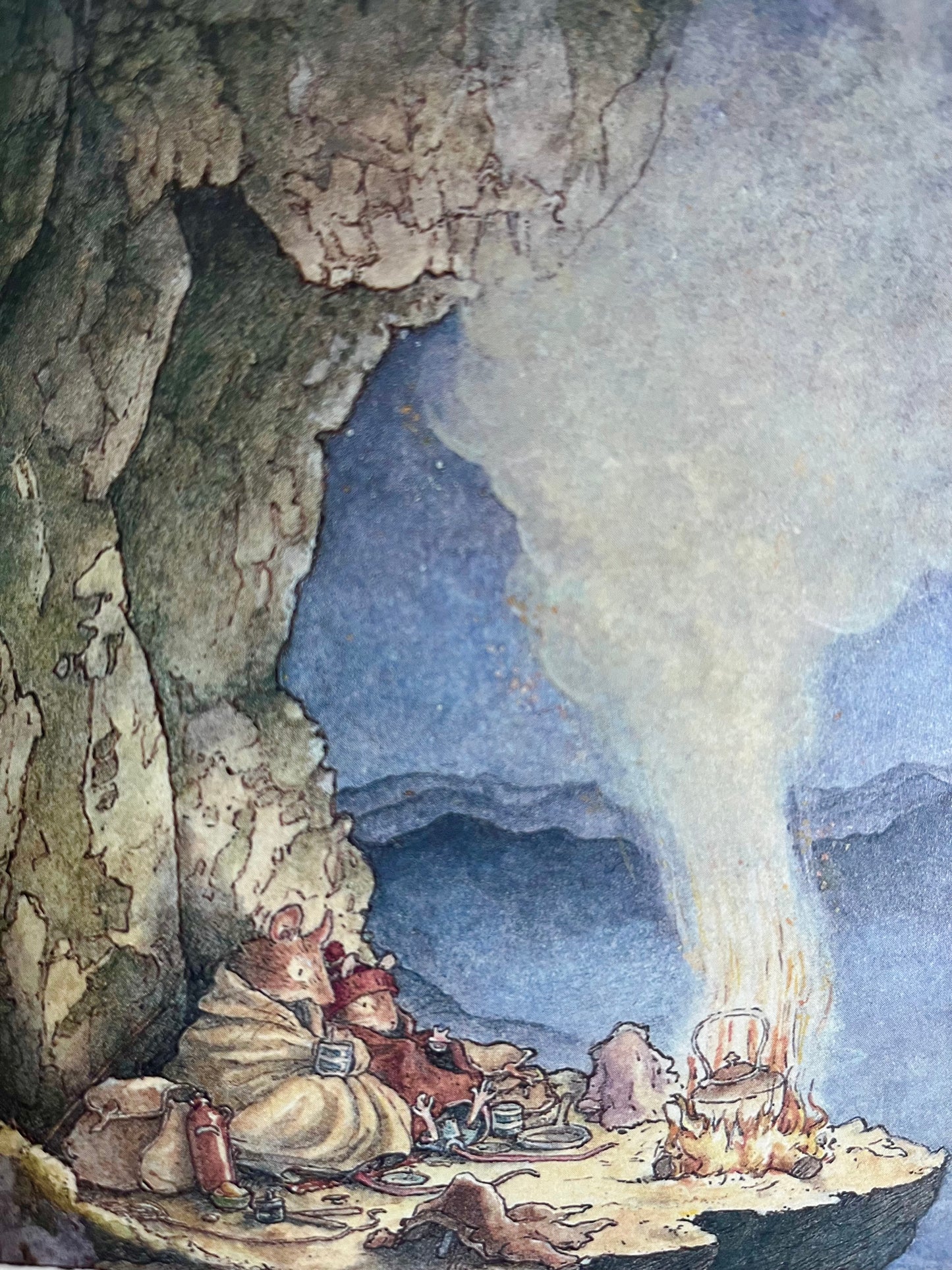 Children’s Picture Book - THE HIGH HILLS of BRAMBLY HEDGE