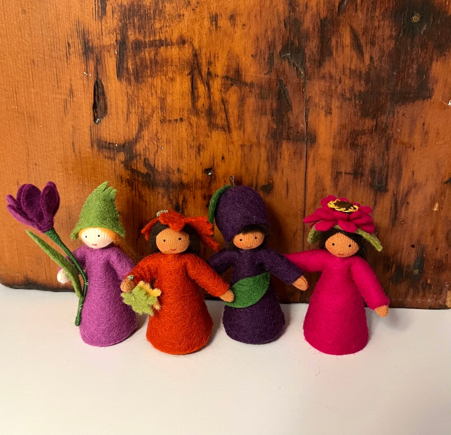 Poupée Waldorf Fée des Fleurs - PRINCESSE ZINNEA