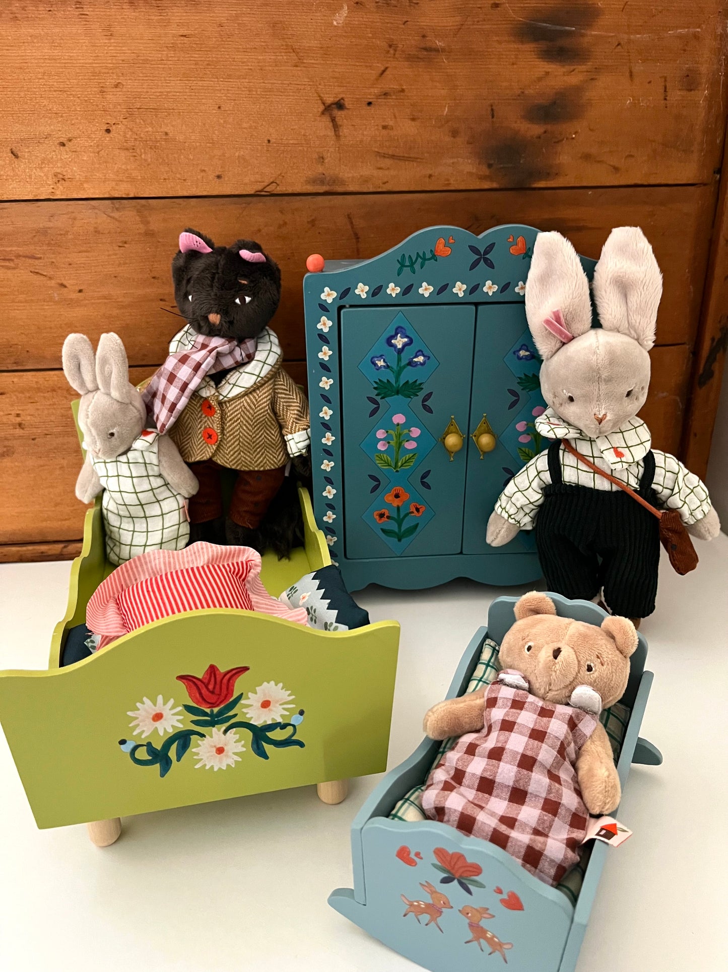 Les Minouchkas DOLLHOUSE CARAVAN