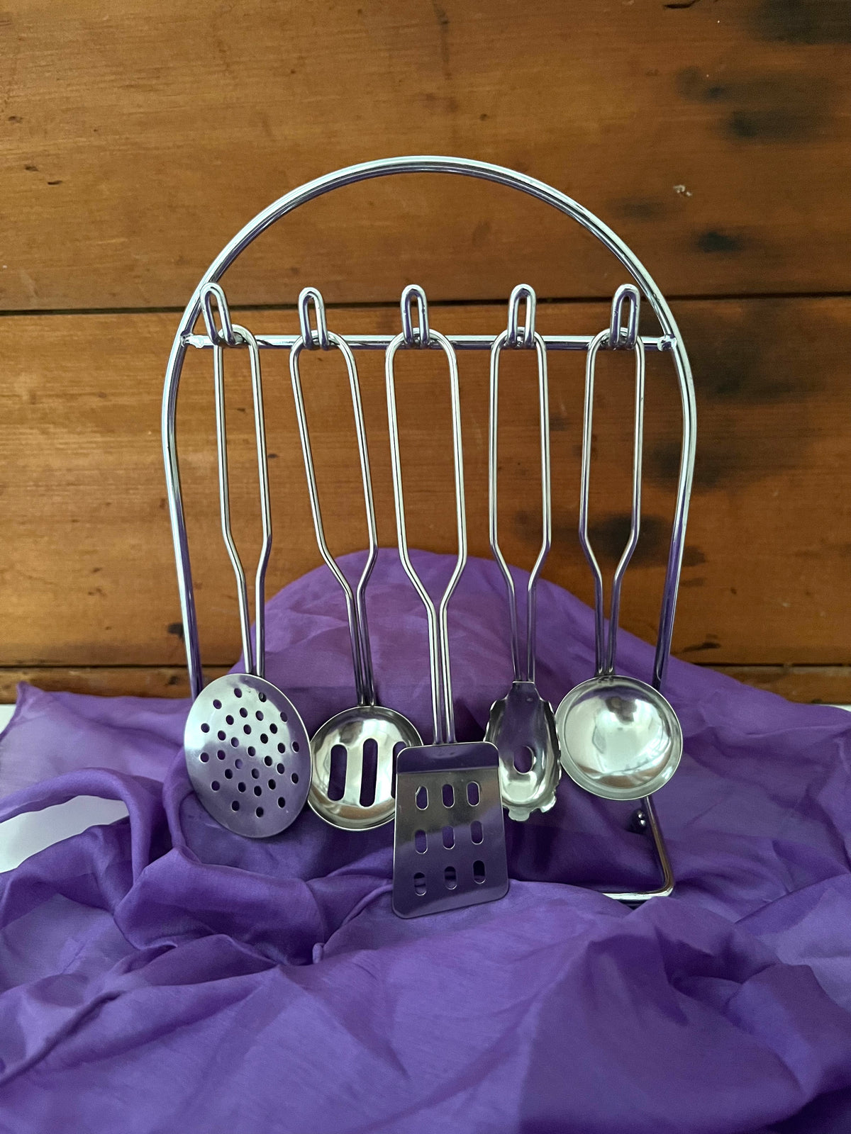 Kitchen Pots - Small Stainless SAUCE PAN with LID and Cotton POT HOLDER