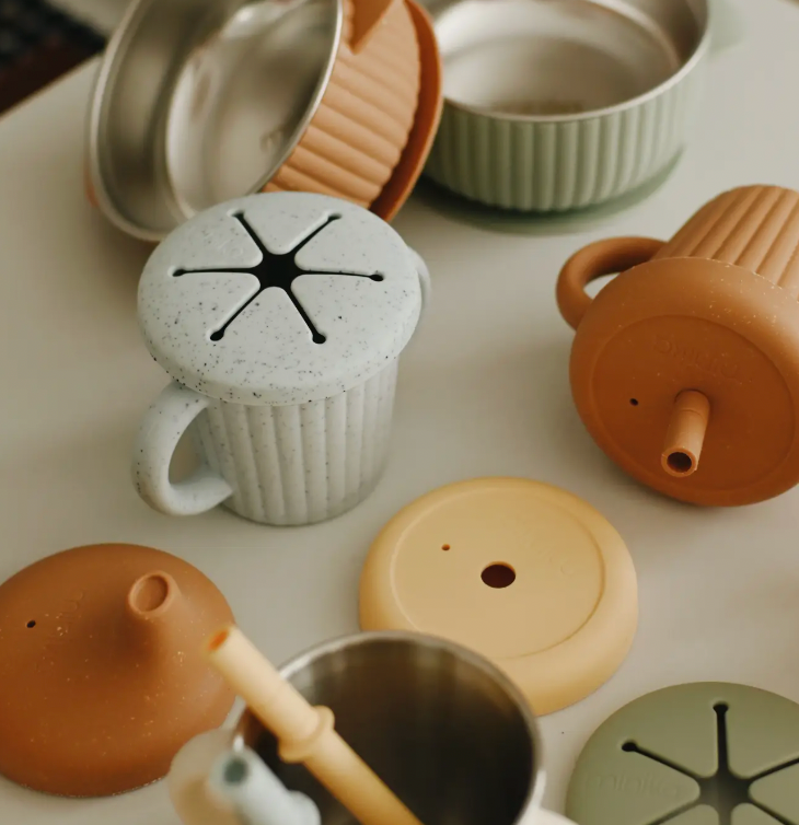 Baby Gear - Minika STAINLESS STEEL CUP with 3 different Silicone LIDS!